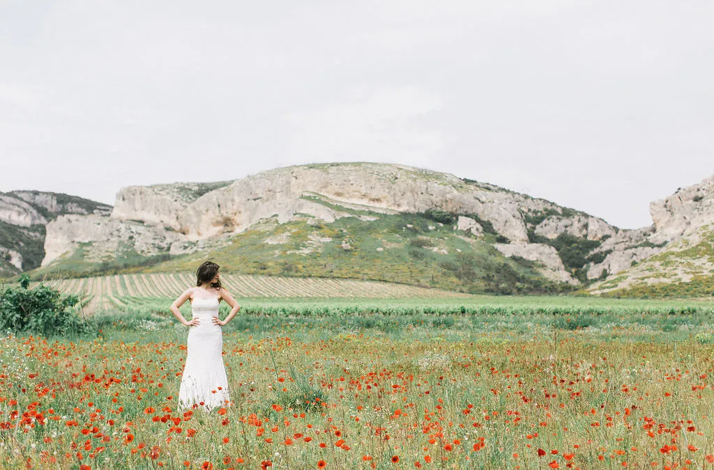 poppy field bridal shoot dream destination French weddings