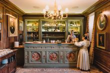 Michelin star restaurant bar Bastide de gorges 